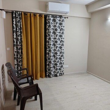Master Bedroom in 2 BHK Apartment at M3M Skywalk, Sector 74 – for Rent