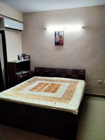 Bedroom in 1 RK Apartment at Surya Towers Zirakpur, Lohgarh – for Rent