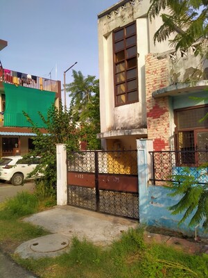 2 BHK Independent House For Sale in Sector 36 Greater Noida