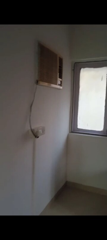 1 BHK Apartment For Rent in Mahudi Darshan, Kandivali East