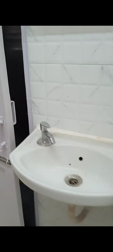 Bathroom in 1 BHK Apartment at Mahudi Darshan, Kandivali East – for Rent