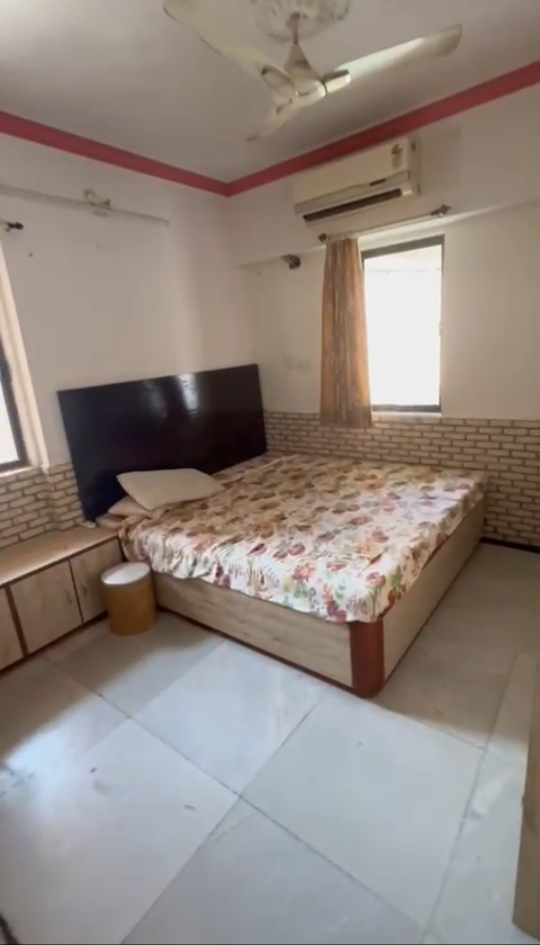 3 BHK Apartment For Rent in Shubhada Tower