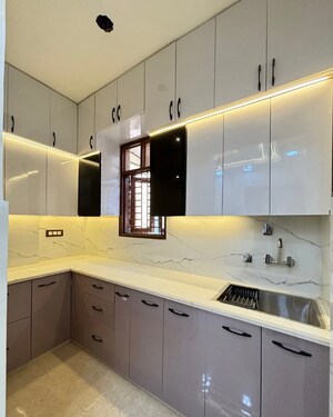 Kitchen in 2.5 BHK Builder Floor at SA HOMES I, Uttam Nagar – for Sale