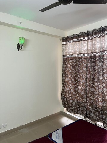 Furnished Amenities in 2 BHK Apartment at Supertech Cape Town, Sector 74 – for Rent