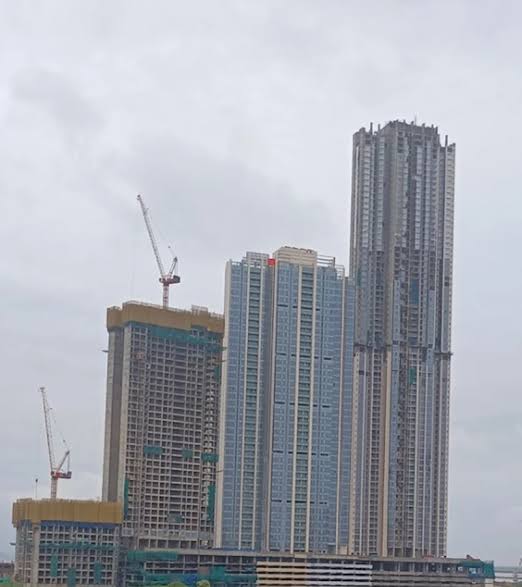 2 BHK + Pooja Room Apartment For Sale in Godrej Horizon Wadala