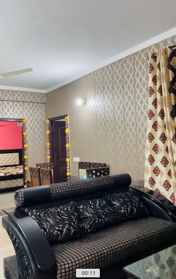 Living Room, maya-garden-city 4 Bedroom 2420 Sq.Ft. Apartment In Lohgarh Zirakpur 8602433