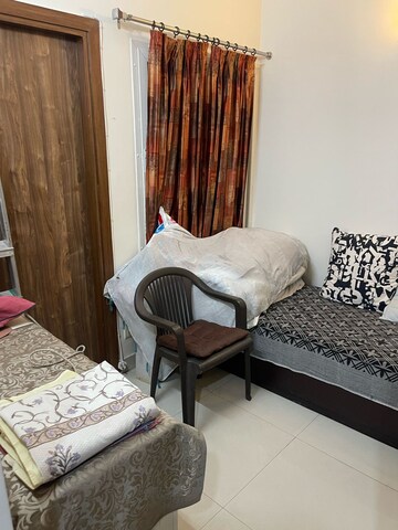 Bedroom in 2 BHK Apartment at Supertech Cape Town, Sector 74 – for Rent