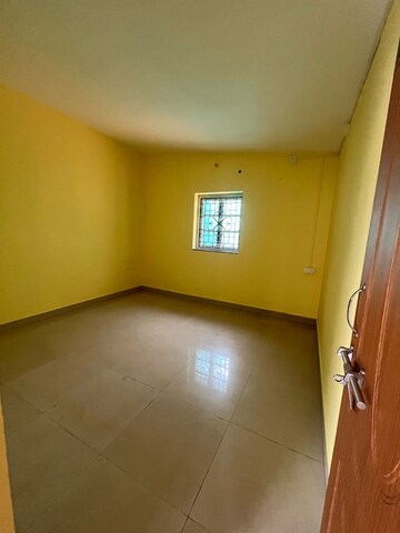 Room in 3 BHK Independent House at Aldona – for Rent