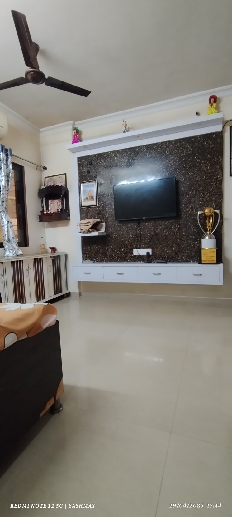 Living Room, nira-complex 2 Bedroom 680 Sq.Ft. Apartment In Mira Road Thane 8602596