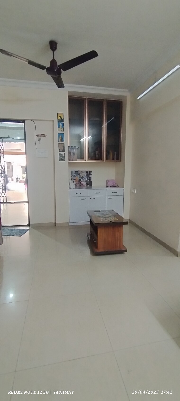 Living Room, nira-complex 2 Bedroom 680 Sq.Ft. Apartment In Mira Road Thane 8602596