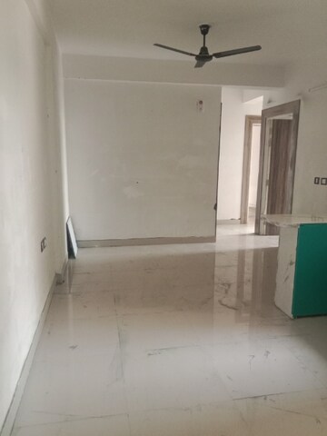 Building Lobby in 3 BHK Apartment at ROF Alante, Sector 108 – for Rent