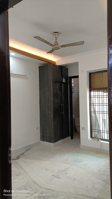 Room in 3 BHK Builder Floor at Ashoka Enclave – for Sale