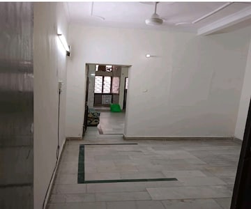 Room in 2 BHK Independent House at Lajpat Nagar 4 – for Rent