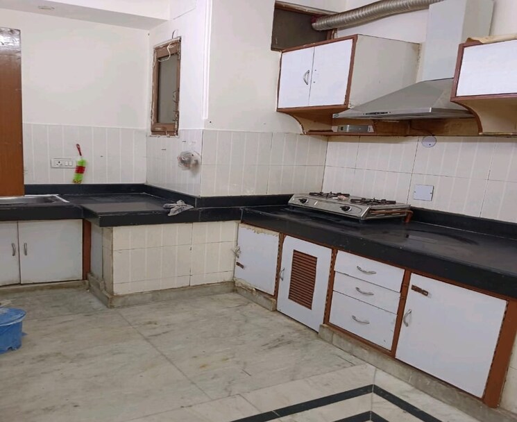 Kitchen, lajpat nagar 4 2 Bedroom 899 Sq.Ft. Independent House In Lajpat Nagar 4 Delhi 8602625