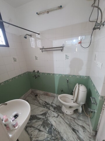 Bathroom in 2 BHK Builder Floor at Yash Residency Gurgaon, Sector 25 – for Rent