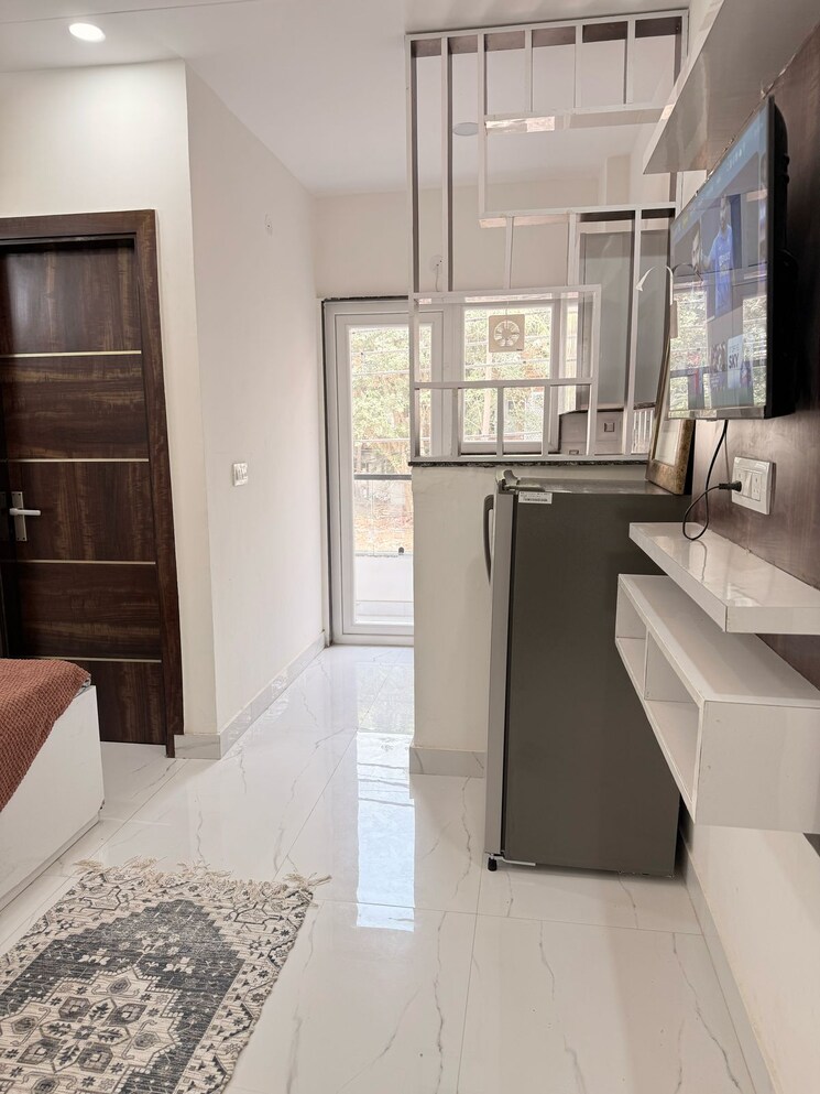 Room, emaar-the-palm-drive-the-sky-terraces 4 Bedroom 3800 Sq.Ft. Apartment In Sector 66 Gurgaon 8602640