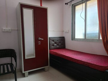 Room in 1 BHK Apartment at Andheri East – for Rent