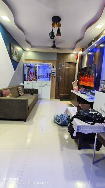 1 BHK Apartment For Rent in Mhatre Tower, Ic Colony