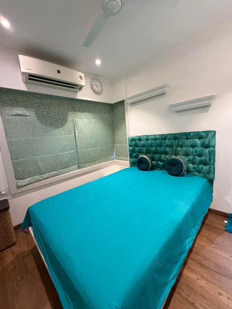 Bedroom, andheri west 3 Bedroom 1350 Sq.Ft. Apartment In Andheri West Mumbai 8602722