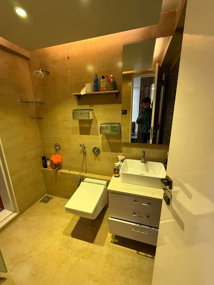 Bathroom, andheri west 3 Bedroom 1350 Sq.Ft. Apartment In Andheri West Mumbai 8602722