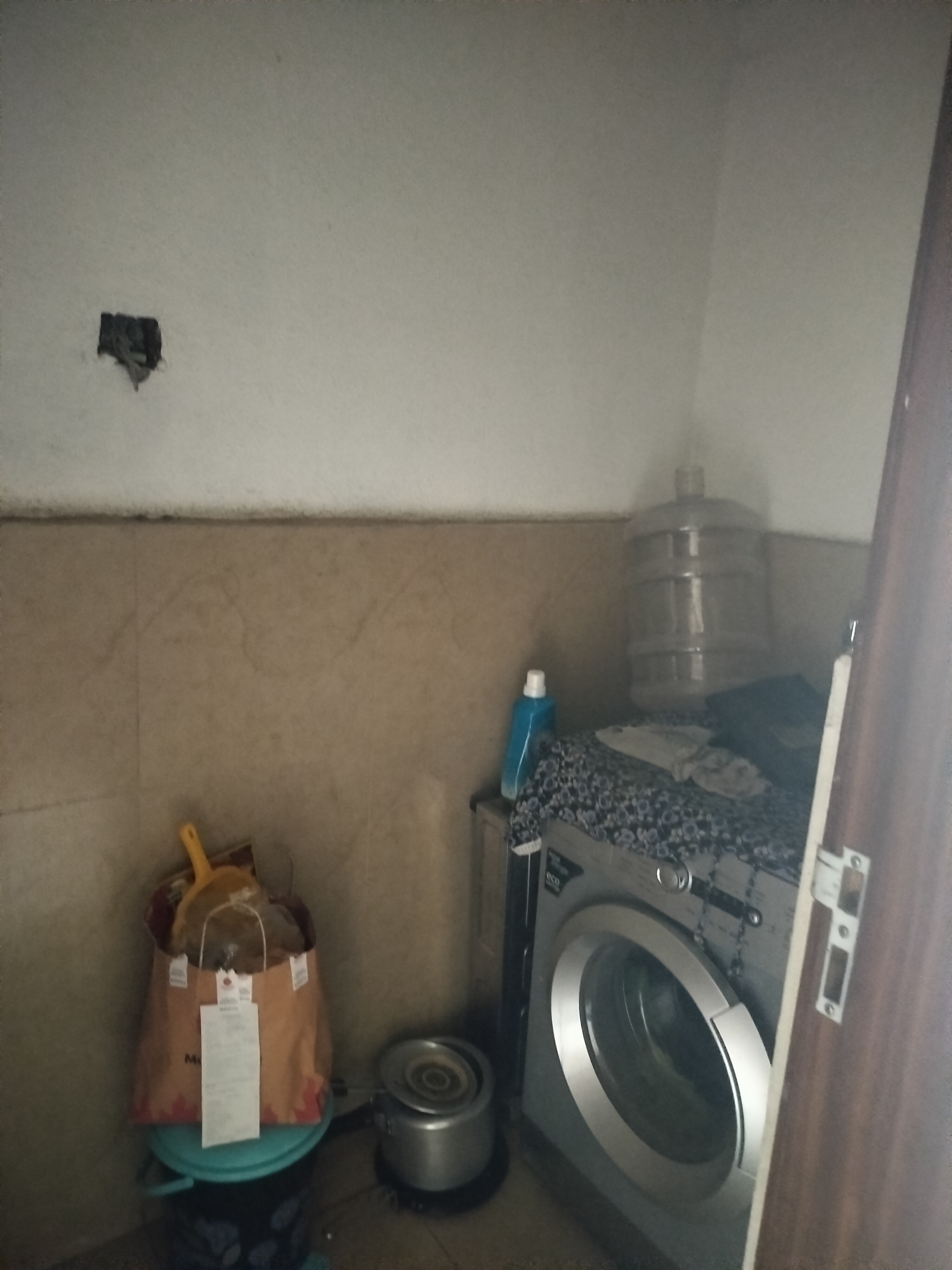 2 BHK Apartment For Sale in Amanora Adreno Towers