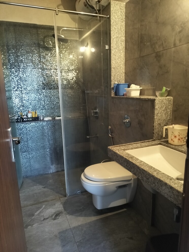 Bathroom, amanora-adreno-towers 2 Bedroom 808 Sq.Ft. Apartment In Hadapsar Pune 8602802