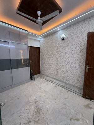 Room in 2 BHK Apartment at Arihant Harmony, Ahinsa Khand 2 – for Sale