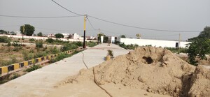  Plot For Sale in Gwalior Road