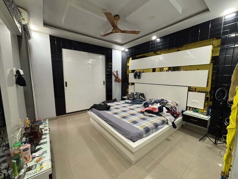 Master Bedroom, saya-desire-residency 3 Bedroom 1460 Sq.Ft. Apartment In Ahinsa Khand 2 Ghaziabad 8602785