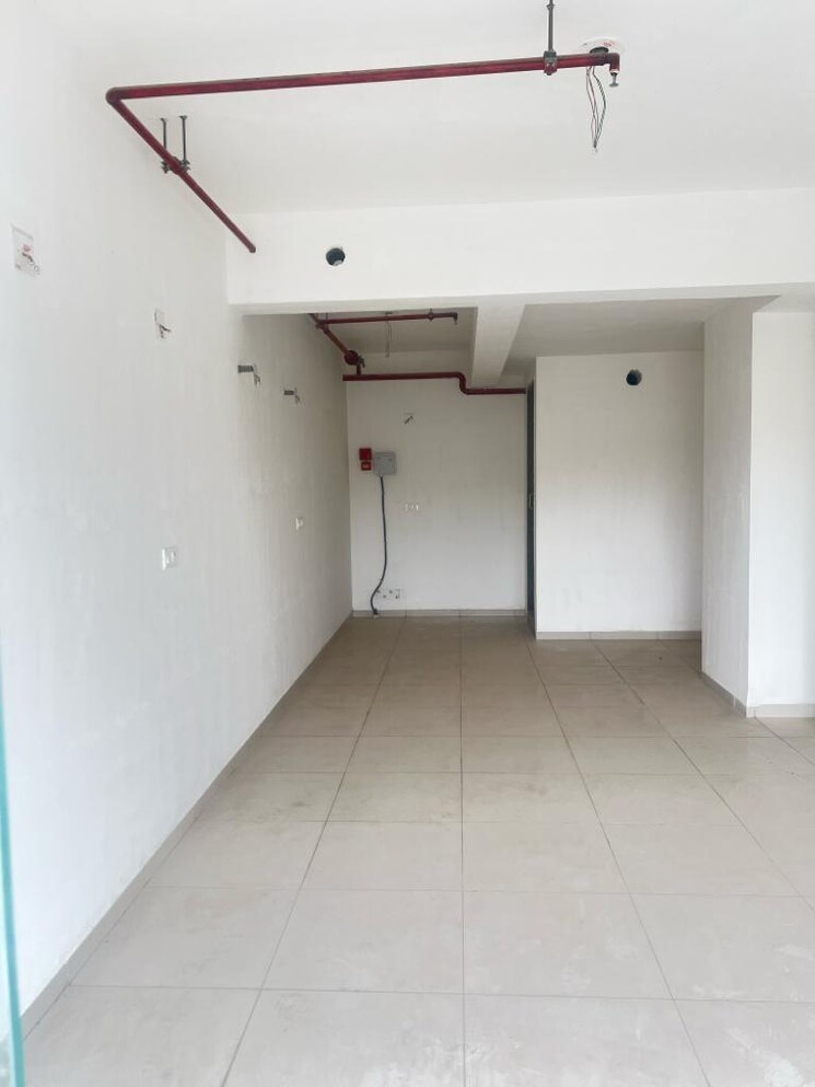 Room, goyal-orchid-blues Commercial Shop 610 Sq.Ft. In Shela Ahmedabad 8602756