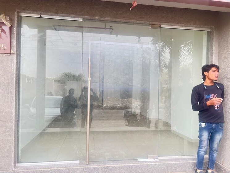  Parking, goyal-orchid-blues Commercial Shop 610 Sq.Ft. In Shela Ahmedabad 8602756