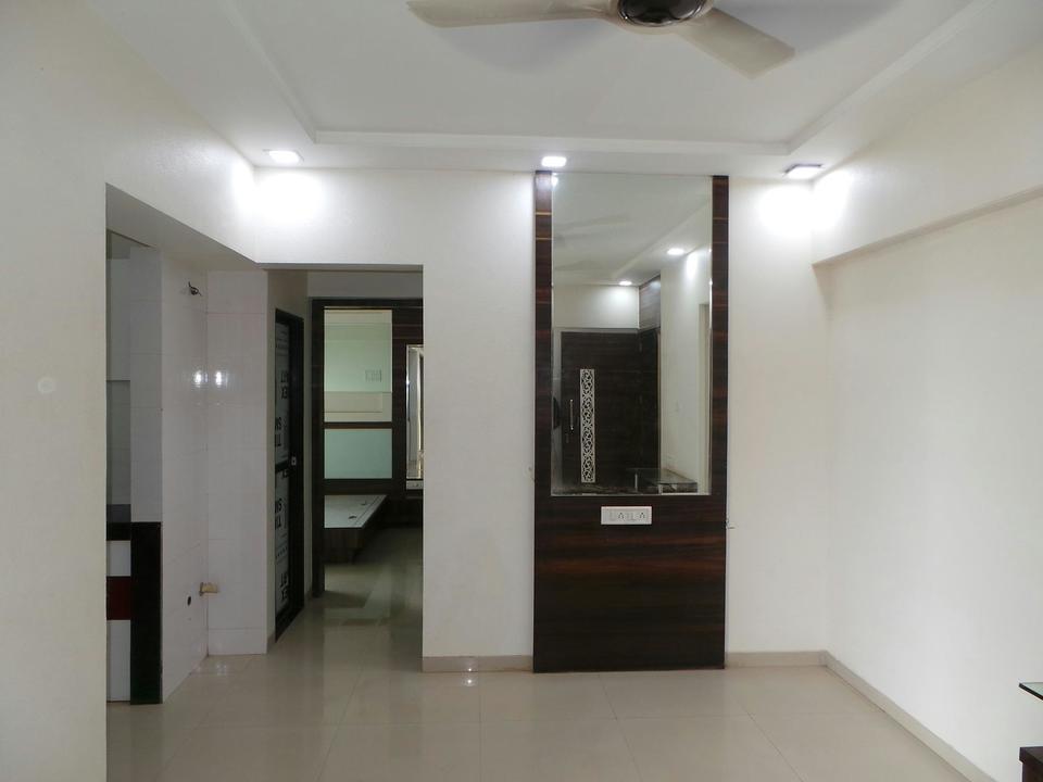 1 BHK + Pooja Room 550 Sq.Ft. Apartment in Navkar Tower Part 1