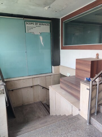 Team Area in  Showroom at Green Park Extension – for Rent