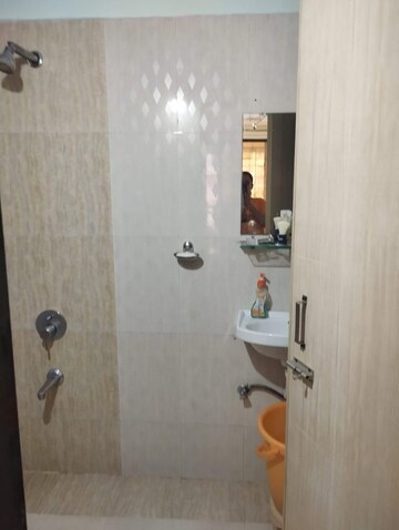 Bathroom in 4 BHK Apartment at Giriraj Towers, Kalamboli – for Rent