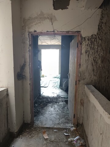 Building Lobby in 3 BHK Apartment at Aims Golf City, Sector 75 – for Sale
