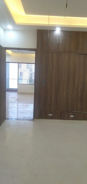2 BHK Apartment For Sale in Jagrati Vihar