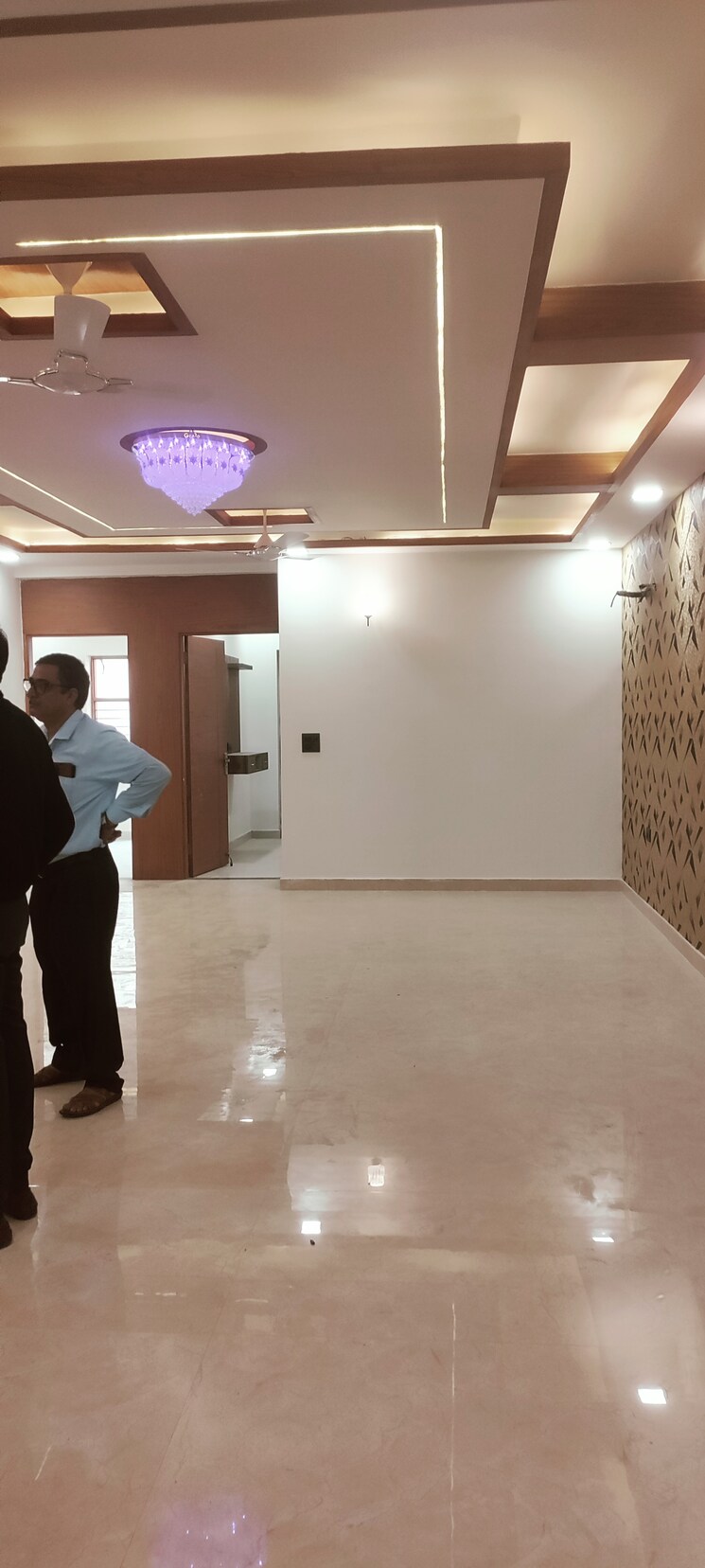 Room, ashoka-enclave-faridabad 4 Bedroom 2250 Sq.Ft. Builder Floor In Sector 34 Faridabad 8602963