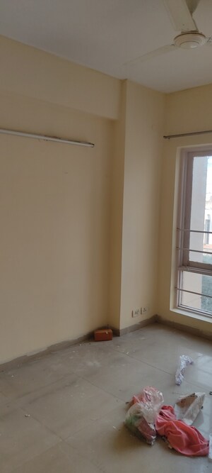 Room in 3 BHK Apartment at BPTP Park Elite Premium, Sector 84 – for Sale