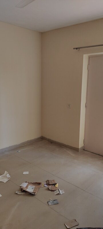 Furnished Amenities in 3 BHK Apartment at BPTP Park Elite Premium, Sector 84 – for Sale