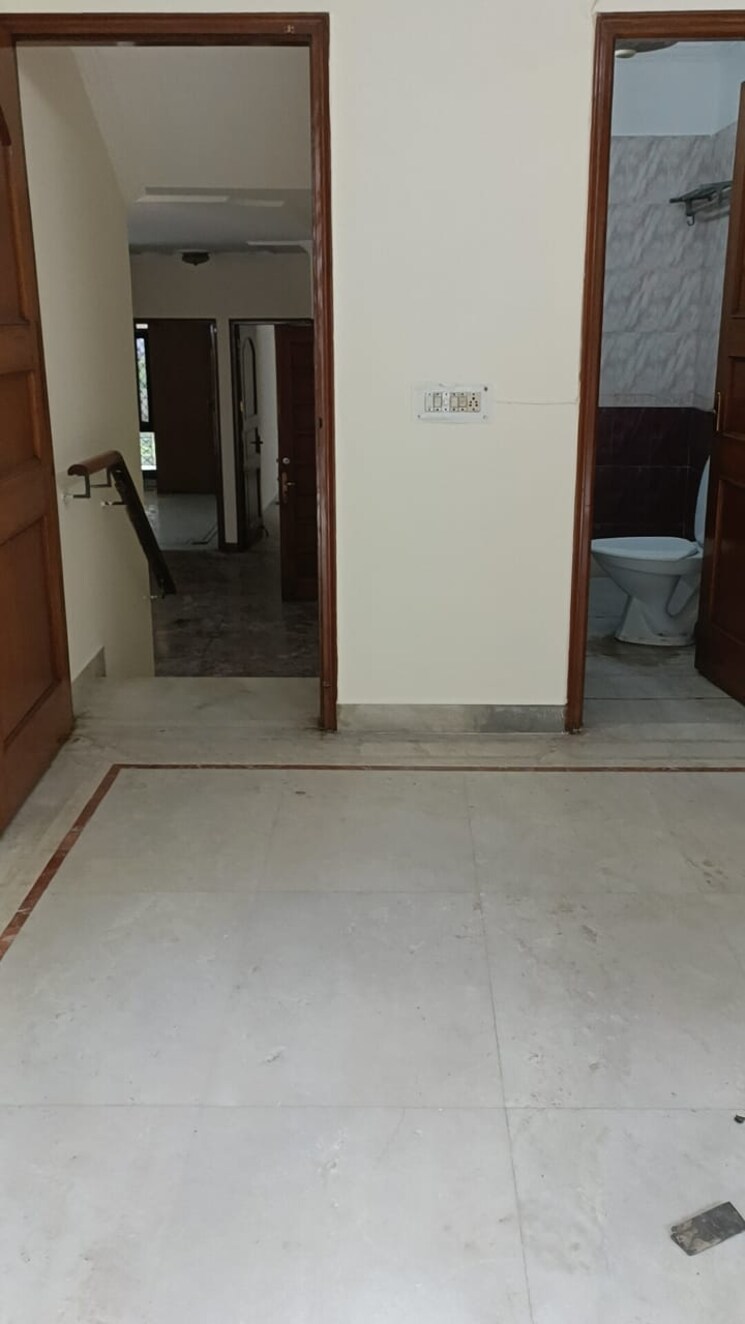 Room, boutique-residential-apartments-c-220 3 Bedroom 1800 Sq.Ft. Builder Floor In Malviya Nagar Delhi 8603001