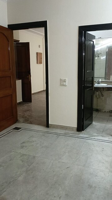 Building Lobby in 3 BHK Builder Floor at Boutique Residential Apartments C-220, Malviya Nagar – for Rent