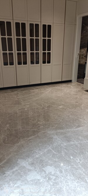 Room in 4 BHK Penthouse at Janakpuri – for Sale