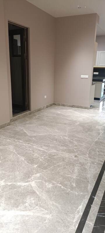 Room in 4 BHK Penthouse at Janakpuri – for Sale