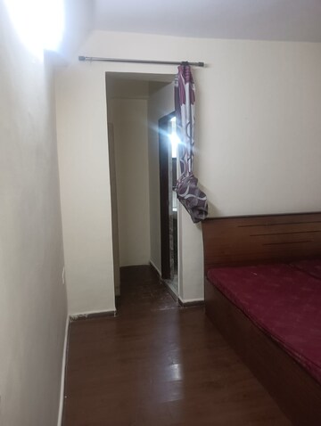Room in 2 BHK Apartment at Divyansh Flora, Sector 16c Greater Noida – for Rent