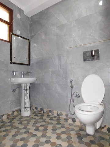 Bathroom in 2 BHK Builder Floor at Khirki Extension – for Rent