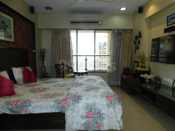 Bedroom in 4 BHK Apartment at Viola Alba, Powai – for Sale