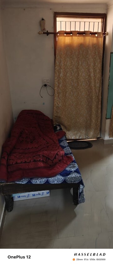 Bedroom in 1 BHK Builder Floor at Khirki Extension – for Rent