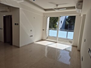 Master Bedroom in 3 BHK Apartment at DLF The Skycourt, Sector 86 – for Sale