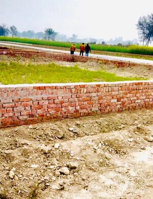  Plot For Sale in Sarojini Nagar