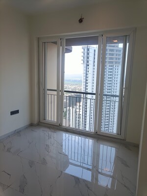 Room in 2 BHK Apartment at Ruparel Sky Green, Kandivali West – for Sale